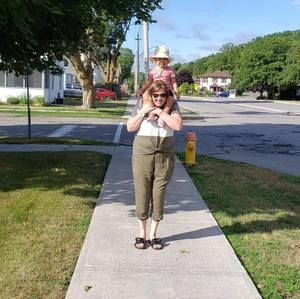 Meet your Posher, Lauren